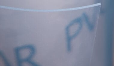 Ζελατίνα τραπεζιού ("τραπεζομάντηλο") από διαφανές PVC 200 γραμμές